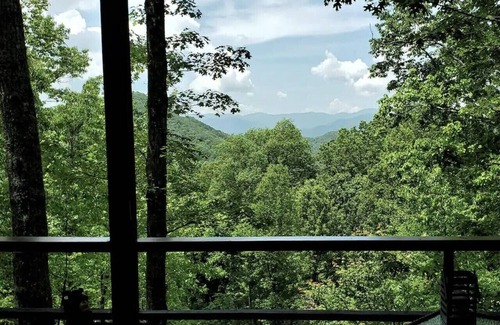 Franklin Cabin | Big Bear Hideaway Perfect Mountain Home