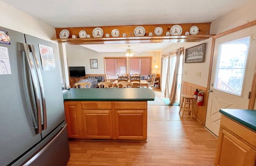 Ocracoke House | Blind Mullet: Family friendly, den, decks, deep water private dock.