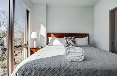 Historic Montford Apartment | Broadway Loft 320: Downtown Asheville's newest gem, upscale luxury!