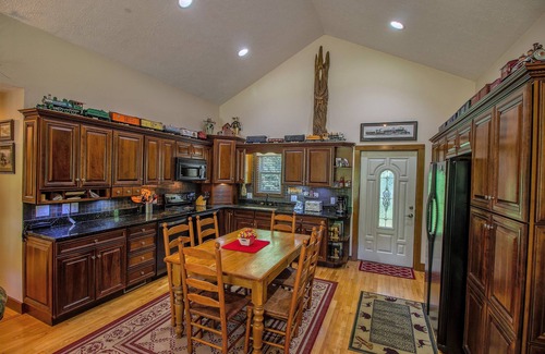 Sugar Mountain House | 'Brookmont Lodge' Right Off Sugar Golf Course!