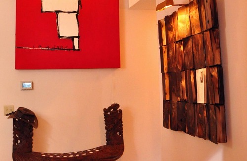 Skyland House | Buried in the Woods / Full of Art & Style / 10 mins drive to downtown Asheville