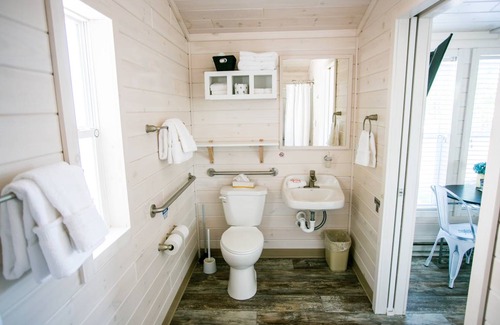 Steele Creek Cabin | Cabin ∙ 1 bedroom ∙ 2 guests