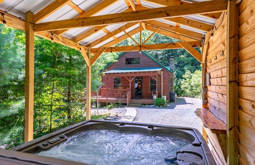 Lenoir Cabin | Cabin ∙ 1 bedroom ∙ 5 guests