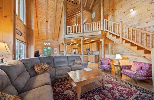 Seven Devils Cabin | Cabin ∙ 4 bedrooms ∙ 14 guests