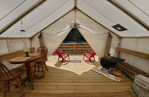 Burnsville Other | Camping ∙ 1 bedroom ∙ 6 guests