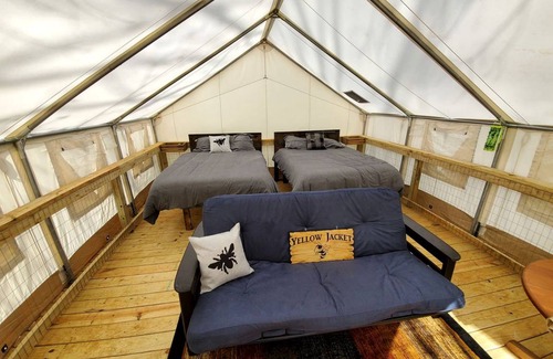 Bakersville Other | Camping ∙ 1 bedroom ∙ 6 guests