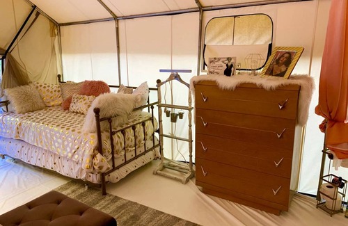 Bryson City Other | Camping ∙ 1 bedroom ∙ 4 guests