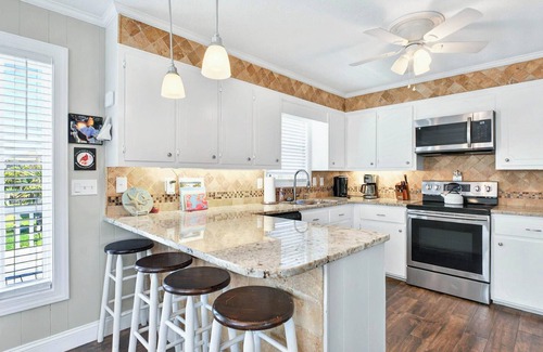 Ocean Isle Beach House | Canal House 2 short blocks to the beach with beach access!