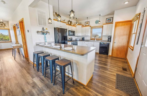 Avon House | Canalfront Home in Avon with Hot Tub, Private Boat Dock, Kayaks, and Game Room