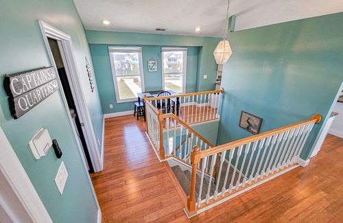 Surf City House | Captain’s Quarters: Views, Vibes & Comfort