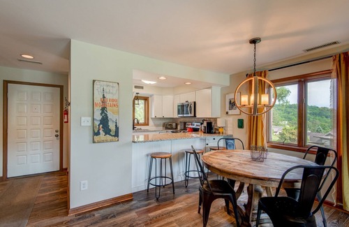 Blowing Rock Condo | Cardinal 101 in Chetola with Resort Amenities completely renovated