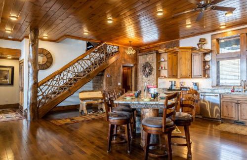 Beech Mountain House | Cardinal Perch