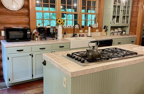 Cashiers Cabin | Cashiers Creek Front True Log 4,300 sqft Mountain Lodge, EV Charger + FiberOptic