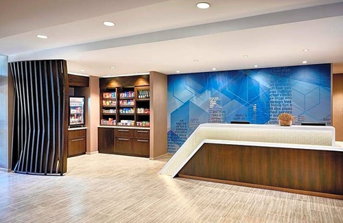 Barclay Downs Hotel | Charlotte Marriott Southpark
