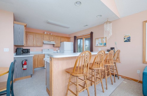 Frisco House | Classic Frisco Beach Box Just Yards Away from the Beach!