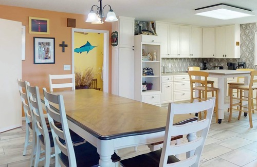 North Carolina Coast House | Classic Oceanfront Cottage w/Private Walkway, 2 Decks, Easy Walk to Carolina Beach Fun