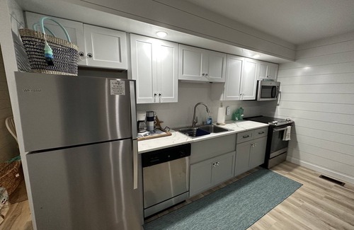 Kure Beach House | Come visit our Seaside Escape-oceanfront & recently renovated!