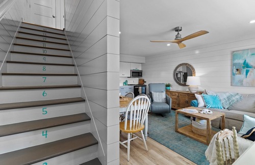 Kure Beach House | Come visit our Seaside Escape-oceanfront & recently renovated!