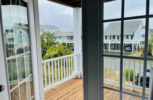 Holden Beach House | Compass Rose