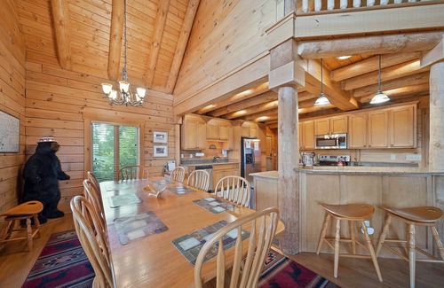Seven Devils Cabin | Comptime - located in Seven Devils, Hot Tub, Pool Table, great views!