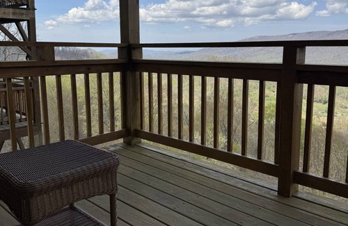 Sugar Mountain Condo | Condo ∙ 1 bedroom ∙ 4 guests