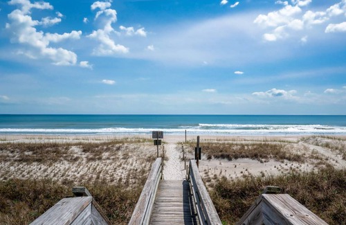Topsail Beach Condo | Condo ∙ 2 bedrooms ∙ 6 guests