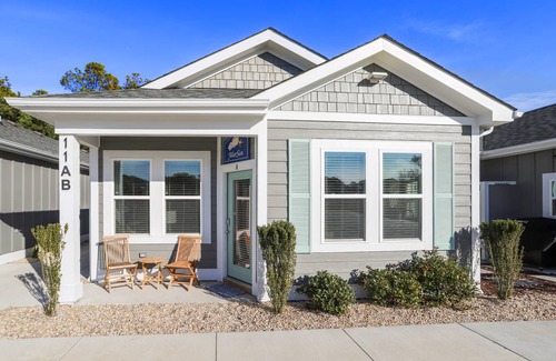 Corolla Light Condo | Condo ∙ 2 bedrooms ∙ 6 guests
