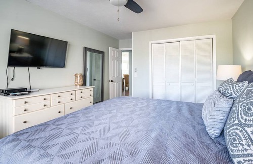 Kure Beach Condo | Condo ∙ 2 bedrooms ∙ 4 guests