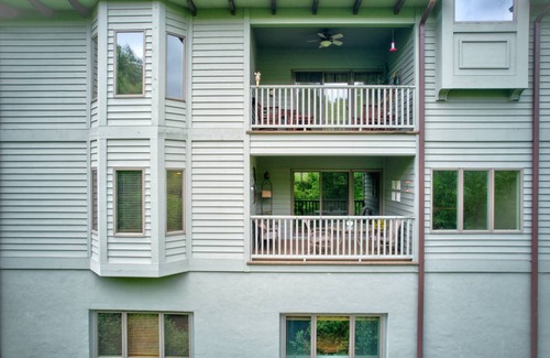 Blowing Rock Condo | Condo ∙ 3 bedrooms ∙ 10 guests