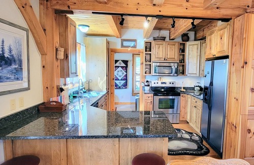 Sapphire House | Cownie Cabin of Sapphire Valley, Cownie Cabin of Sapphire Valley