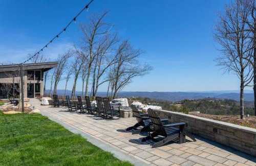 Lenoir House | Craig 304 at Blue Ridge Mountain Club