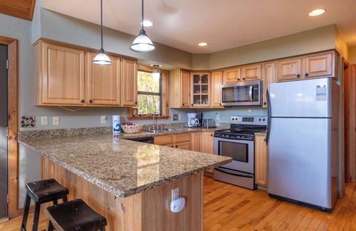 Bryson City Cabin | Customer Appreciation Year! See Discount information in Ad