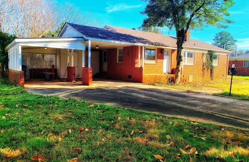 Paw Creek House | *Cute Ranch Near U.S. Whitewater Center*