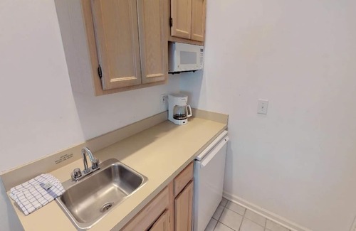 Sea Trail Condo | CV17D, Tee Off in Style, Golf Views, Relaxing Villa Comfort