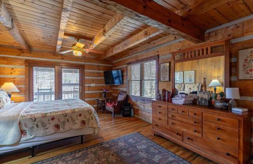 Boone House | Daniel Boone Lodge