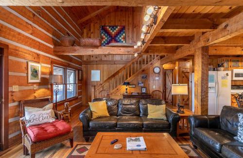 Boone House | Daniel Boone Lodge