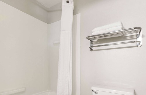 Morrisville Hotel | Days Inn by Wyndham Raleigh-Airport-Research Triangle Park