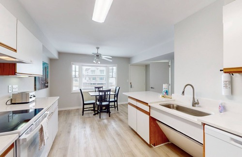 Buxton House | Dog-friendly townhouse with pool, ocean views, central AC, washer/dryer & patio