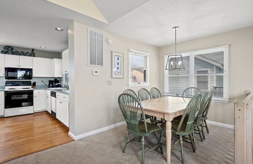 Nags Head House | Dolphin Watch: Oceanside, Village at Nags Head