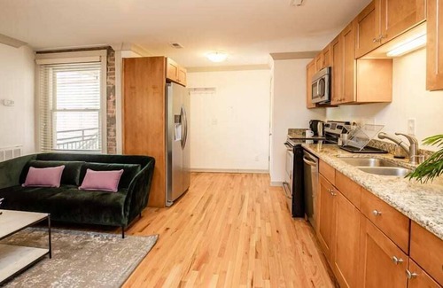 Durham Apartment | Downtown Glowing 2BR w/ Sunny Balcony & Parking