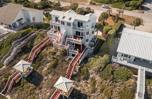 Emerald Isle House | Emerald Isle Oceanfront, Beautifully Decorated and Unbelievable Amenities