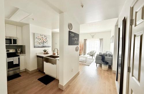 Charlotte Center City Apartment | Enjoy Spacious Uptown 4 BR