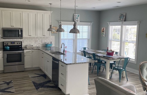 Holden Beach House | Escape to Paradise: Beach Bliss Awaits at Our Stunning Rental Retreat!