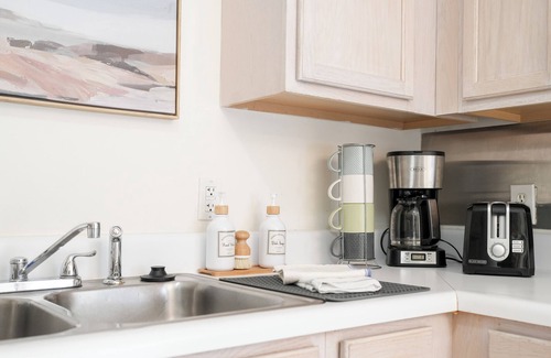 Durham House | Family-Friendly Furnished Home in Downtown Durham