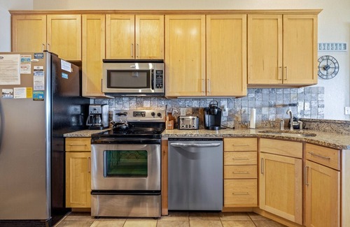 Kill Devil Hills Condo | FFR310 - Ocean Sky by First Flight Rentals