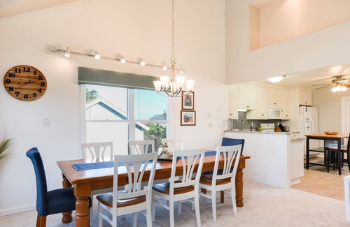 Nags Head House | Finn Tales: Pet friendly, Short Stays Anytime, Village Beach Club Access