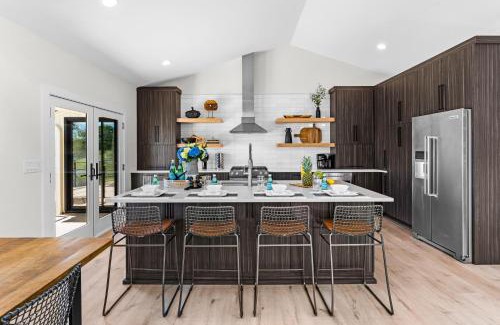Westport House | Fox Run w/Heated Pool & Optional Boat Rental