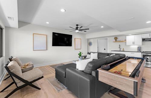 Westport House | Fox Run w/Heated Pool & Optional Boat Rental