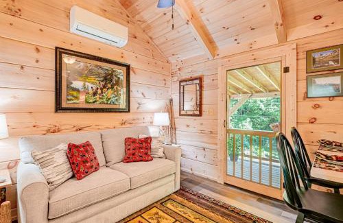 Franklin House | Franklin Cabin with Creek Access Hike and Fish!
