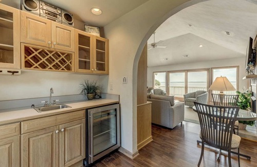 Monteray Shores House | Gentle Winds | Sound Front | Hot Tub | Corolla